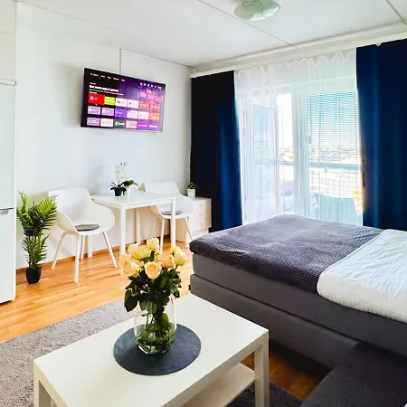 Appartement Center Brand New Studio, Parking