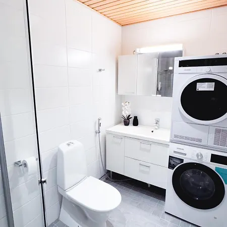 Center Brand New Studio, Parking Appartement Oulu