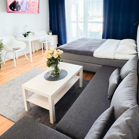 Appartement Center Brand New Studio, Parking Oulu