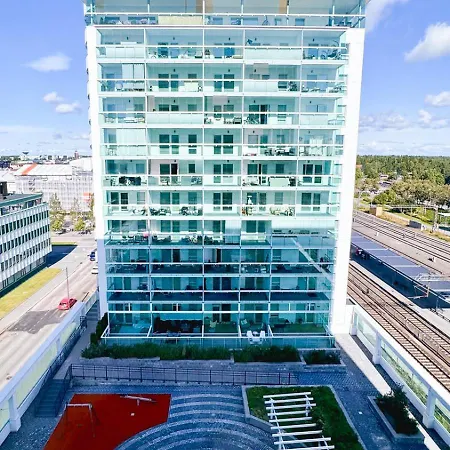 Center Brand New Studio, Parking Oulu